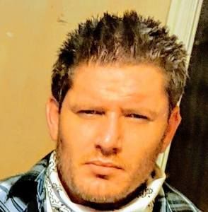 Meet your Posher, Derrick